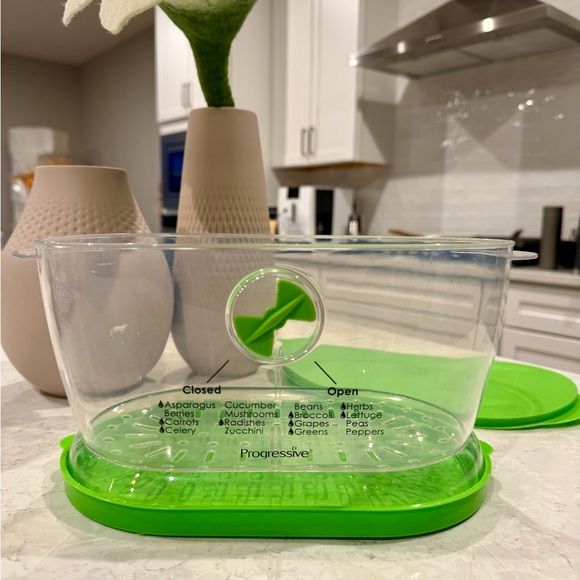 Progressive Green Produce Storage Container - Picture 6 of 7